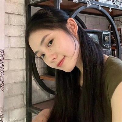 深居在内